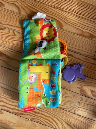 Lote juguetes y mordedores bebé 0-2 años