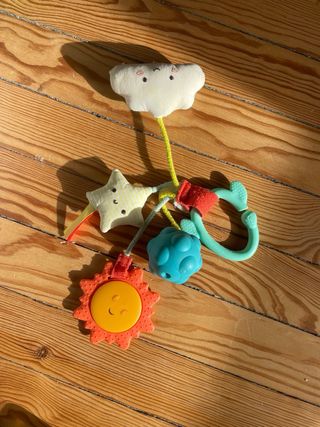 Lote juguetes y mordedores bebé 0-2 años