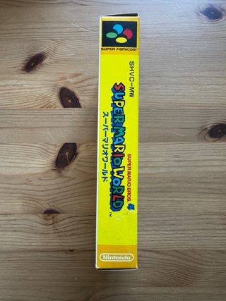 Super Mario World - Super Famicom Nintendo