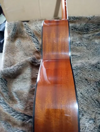 Guitarra Miguel Ángel Artesana