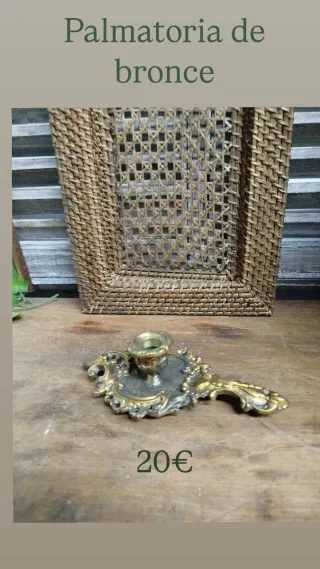 Candelabros, palmatoria y portavelas