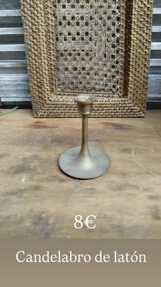 Candelabros, palmatoria y portavelas