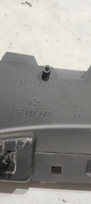 1136 MOLDURA COLUMNA DIRECCIÓN BMW