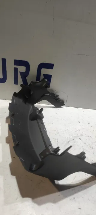 1136 MOLDURA COLUMNA DIRECCIÓN BMW