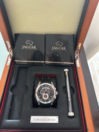 Relojes Jaguar y Hugo Boss