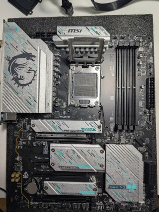 Placa Base MSI X670E Gaming Plus WIFI