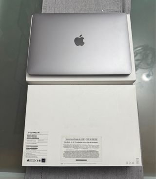 MacBook Air 13” Clip M1 (NUEVO)
