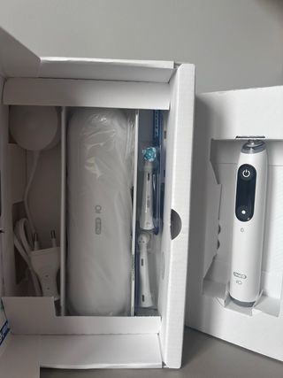 Cepillo Eléctrico Oral-B iO Trial Edition
