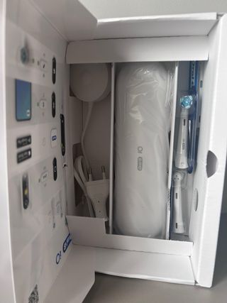 Cepillo Eléctrico Oral-B iO Trial Edition