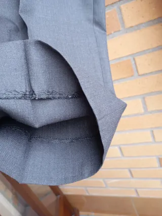 Pantalones de vestir Burberry grises