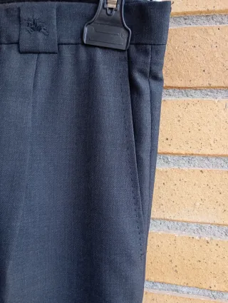 Pantalones de vestir Burberry grises