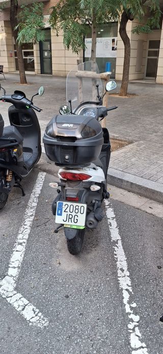 Suzuki Address 110 Blanca