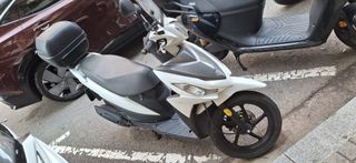 Suzuki Address 110 Blanca