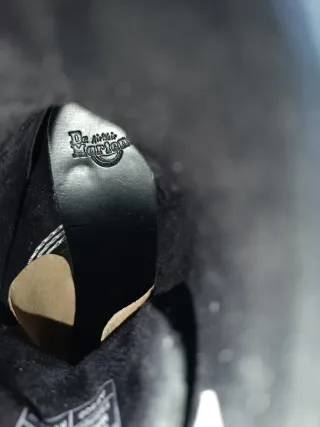 Stivali Dr Martens Shriver Hi CS con piattaforma alta