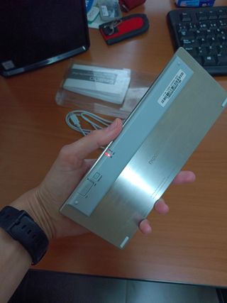 Teclado Rapoo E6300 Bluetooth Ultra Slim