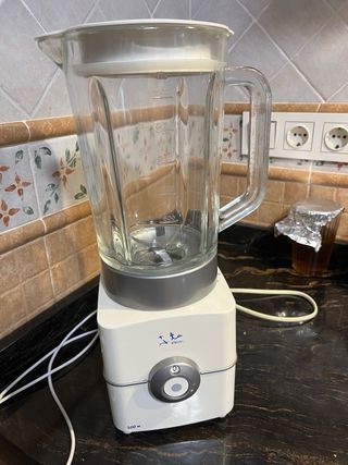 Vaso de licuadora de cristal sin usar