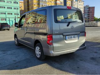 Nissan NV200 2013