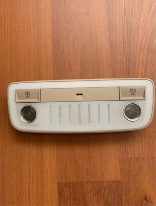 Luz lectura trasera Mercedes Benz