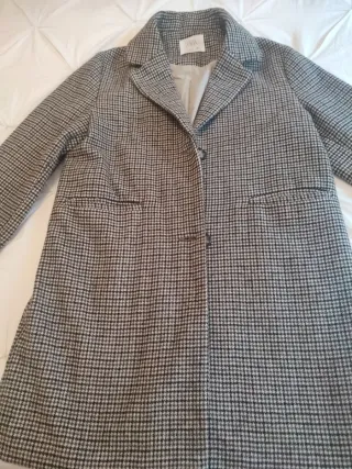 Abrigo Zara Cuadros marrón,beige y Negro