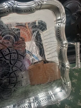 Bandeja de lujo plateada grande