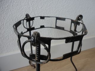 17 SOPORTES DE HIERRO