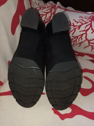 Tronchetto nero usato 1 volta