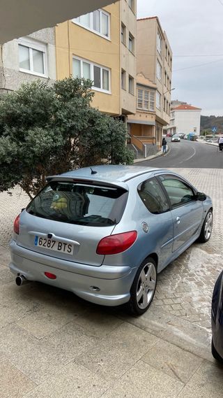 Peugeot 206 GTI 2002