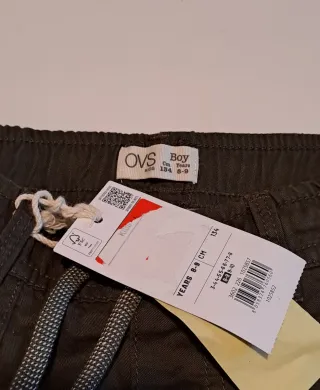 Pantaloni OVS nuovi tg. 8/9 anni