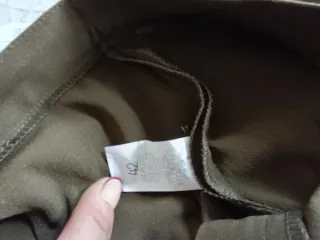 Pantalón verde talla 42