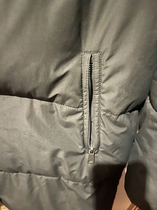 Abrigo acolchado verde Zara Talla S