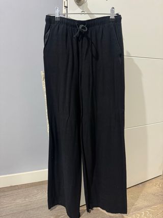 Pantalón negro de lino
