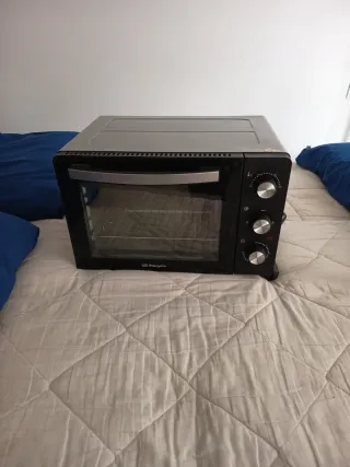 Horno Orbegozo pequeño casi nuevo