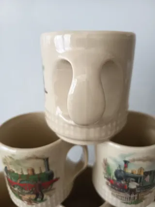 Set di 6 tazze in ceramica con treni antichi