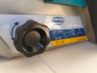 Lijadora de banda Virutex LB31E