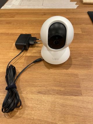 Cámara Tapo C200 WiFi