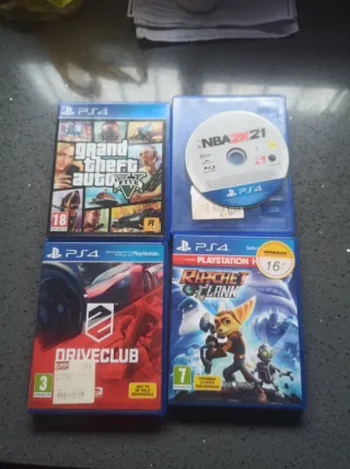 Pack 3 Juegos PS4: GTA V, Driveclub, Ratchet & Cla