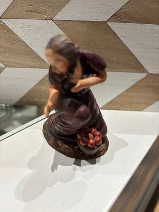 Figura Belén Ortigas 9cm Sello