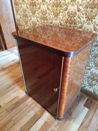 Máquina de coser Alfa antigua