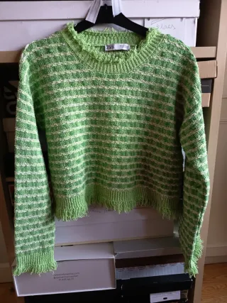 Jersey Zara verde y blanco
