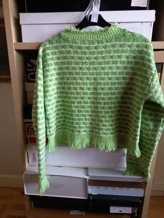 Jersey Zara verde y blanco