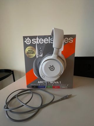 Auriculares Gaming SteelSeries Nova 1