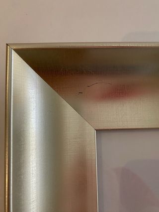 Marco de fotos de Zara Home. Color Dorado