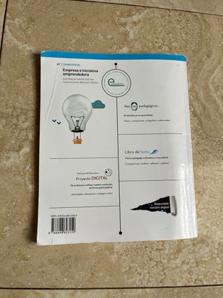 Empresa e iniciativa emprendedora. Grado medio/...