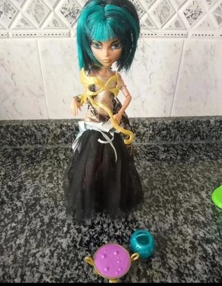 Dos Muñecas Monster High