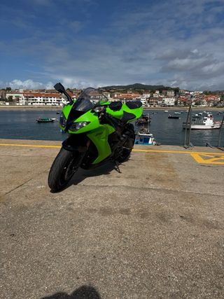 Kawasaki Ninja ZX10RR