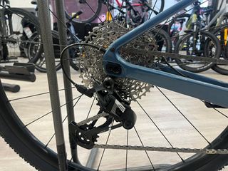 Bici Gravel Giant Revolt Advanced 1 2024 T.M