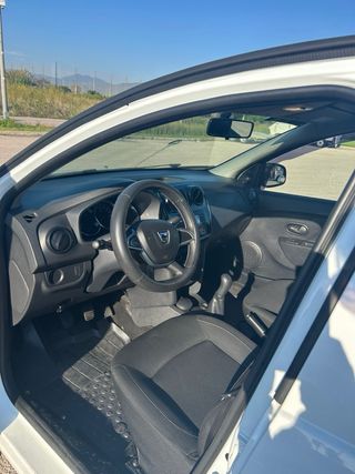 DACIA Logan Essential 1.0 SS