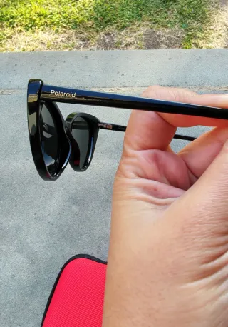 Occhiali da sole Polaroid neri