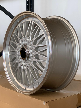 4 llantas godo RS8x18 5x100 stilo bbs LM RS