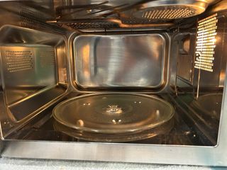 Microondas BLACK+DECKER 1000Watts